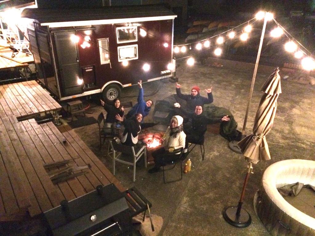 Hosté ubytování 絶景シーサイドナハマ-BBQとサウナ-海まで徒歩60秒w
