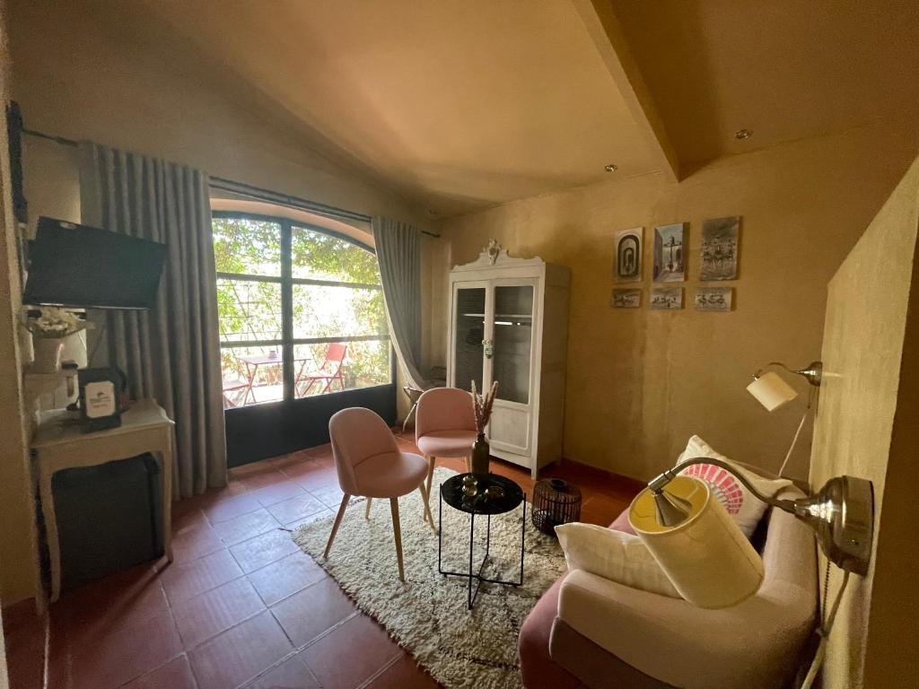 Mas de Provence en Riviera - Tweepersoonskamer Met Eigen Badkamer