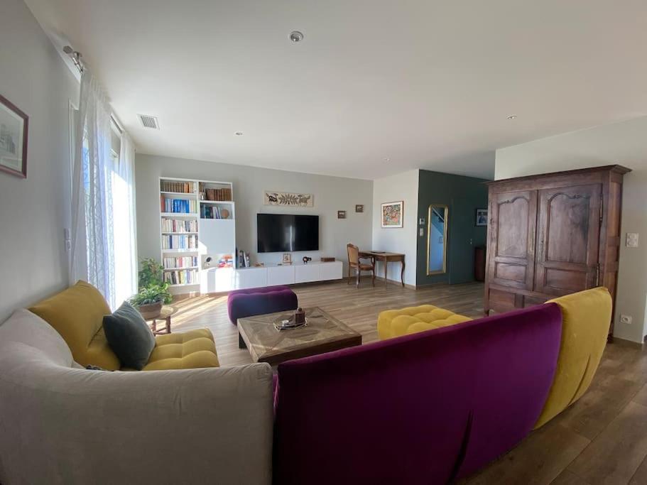 Imagen de la galería de Villa moderne avec Piscine, grand terrain à 7 mn de la mer, en Frontignan