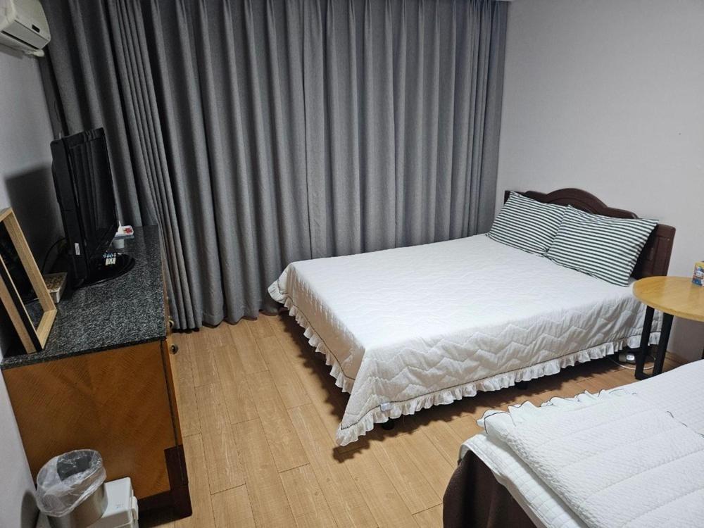 Inje Tourist Hotel - Double Or Twin Room