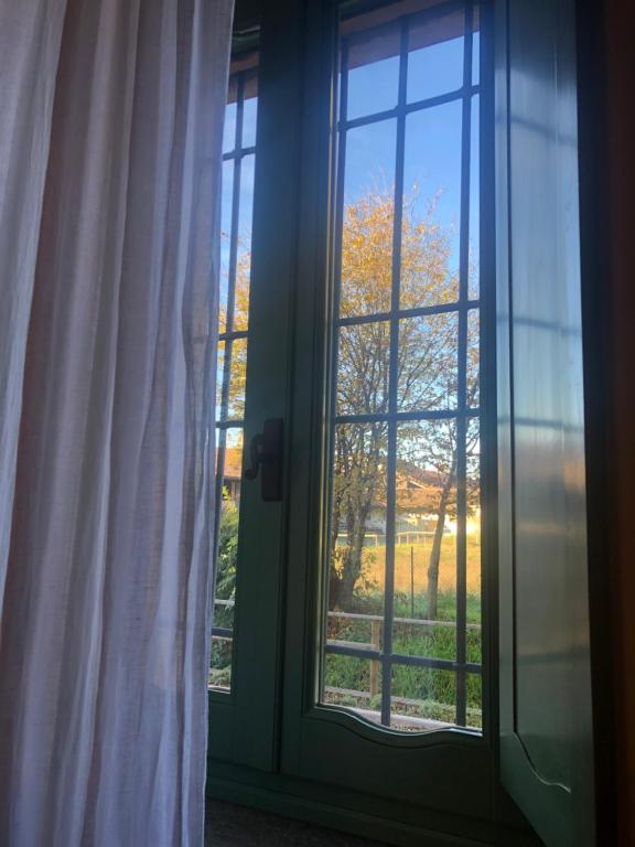 Fotografie z fotogalerie ubytování B&B Villa la Canonica con piscina privata a Padernello v destinaci Farfengo