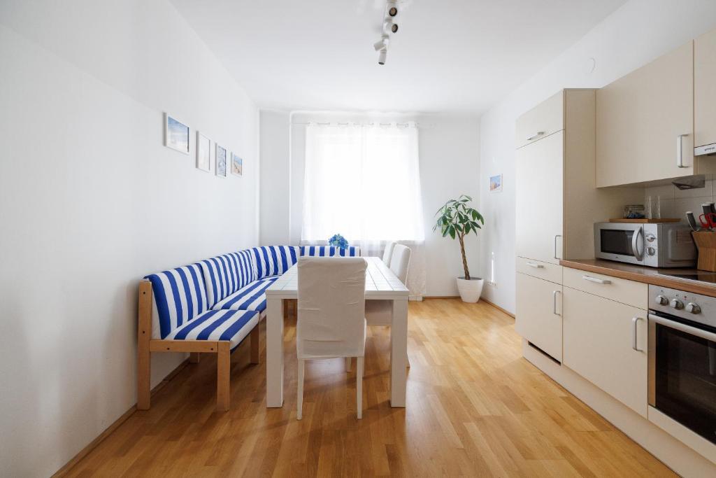 Apartment France | Operastreet - Apartment