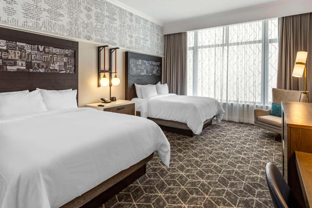 Hotel Blake Chicago Room Near Shedd Aquarium Chicago