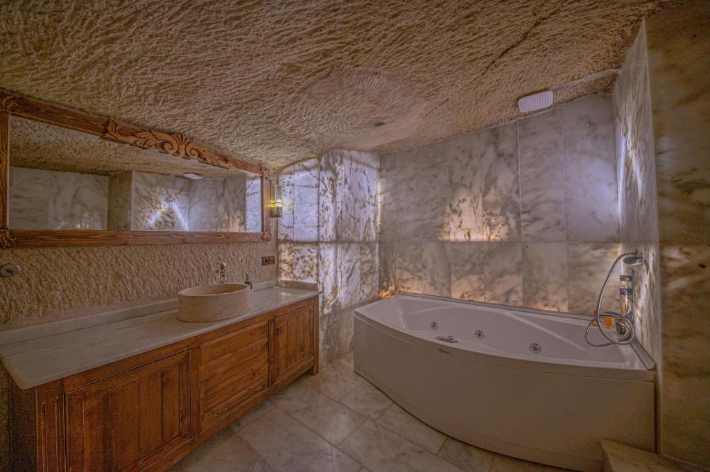 Gamirasu Village House - Deluxe Queen Suite