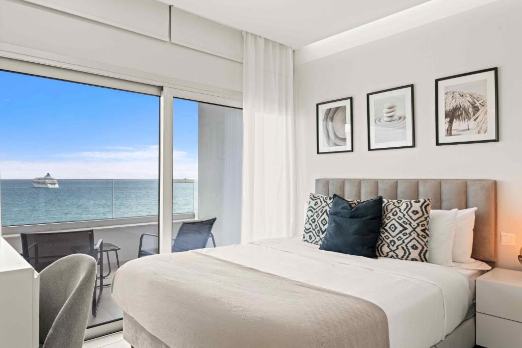 Phaedrus Living: Limassol Seaside Residences 01, Limassol (updated ...