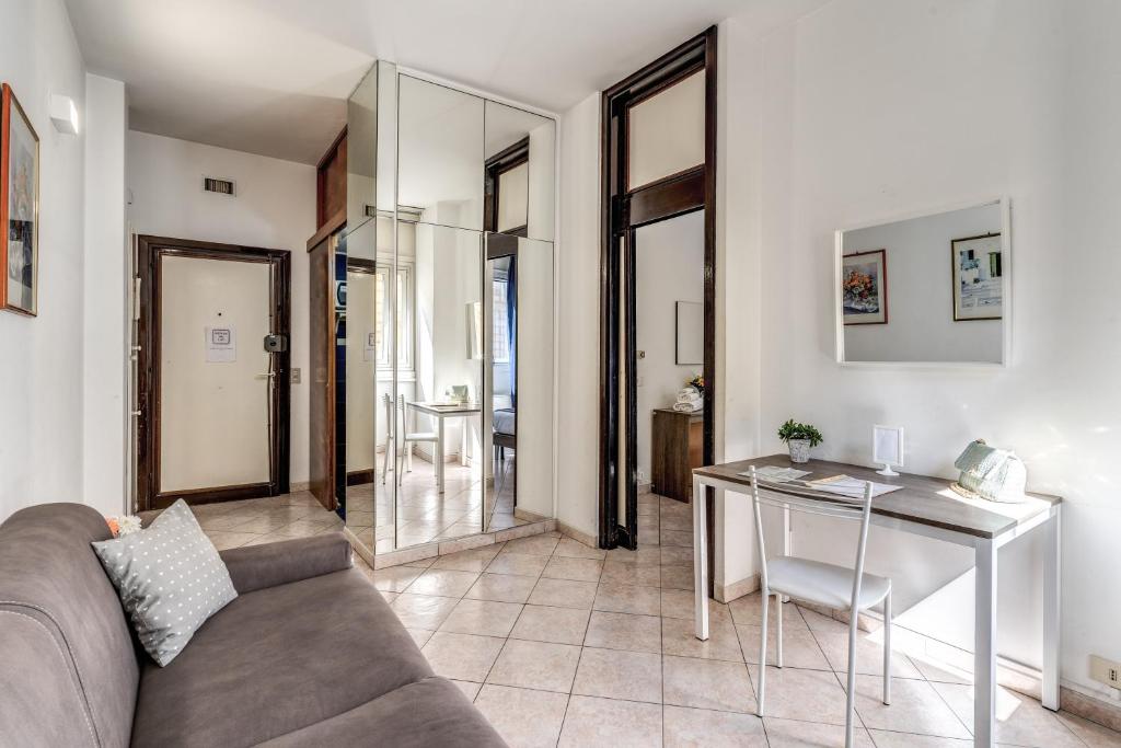 M&L Apartments - Ardesia Colosseo - One-Bedroom Standard Apartment