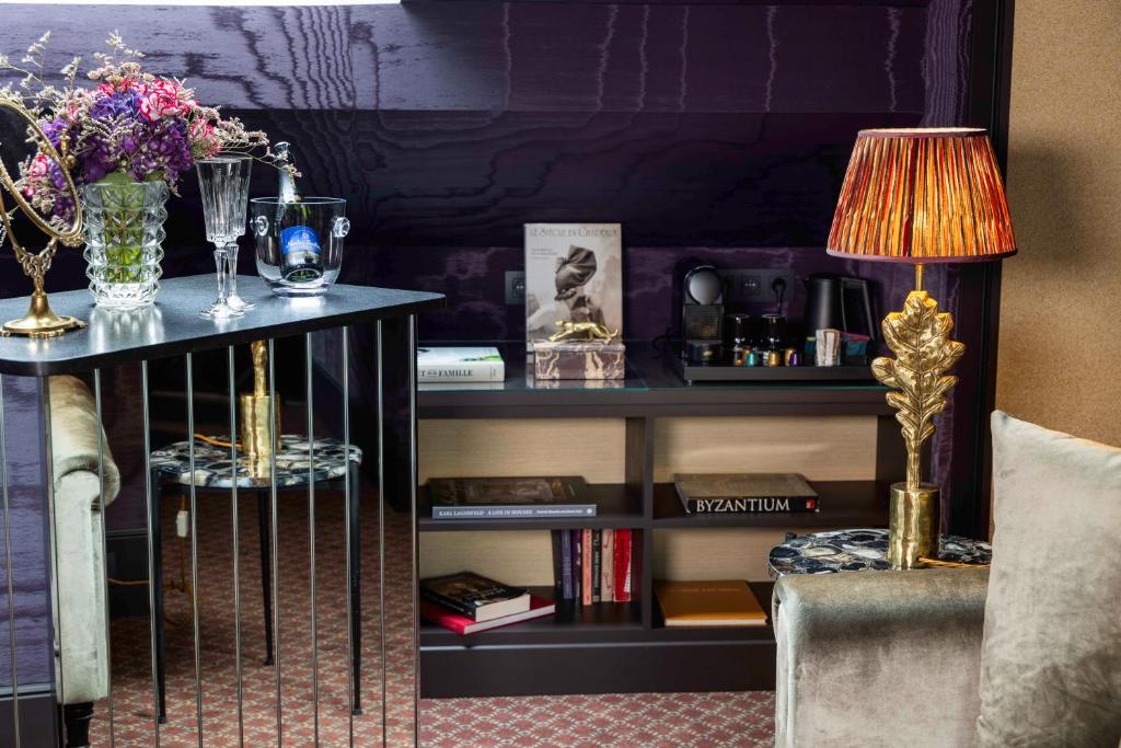 UNE AUTRE CHAMBRE - 13