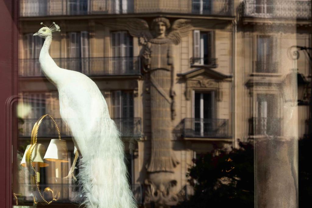 UNE AUTRE CHAMBRE - Resim 19