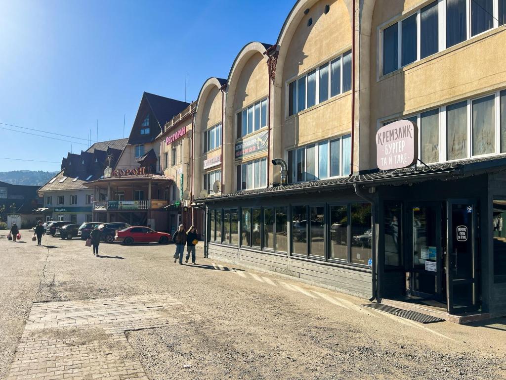 Okolí hostelu