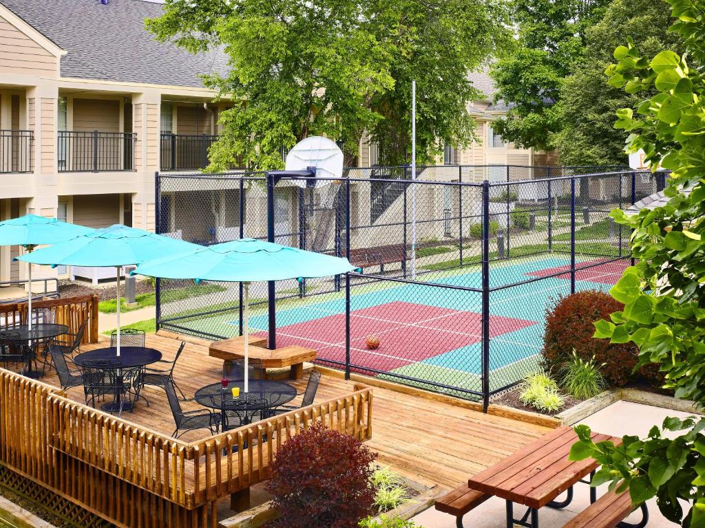 Patio nebo venkovní prostory v ubytování Sonesta ES Suites Princeton