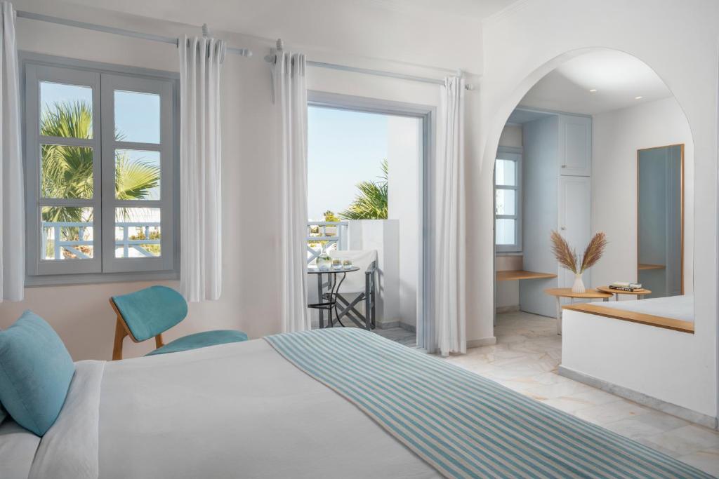 Santorini Kastelli Resort - Junior Suite