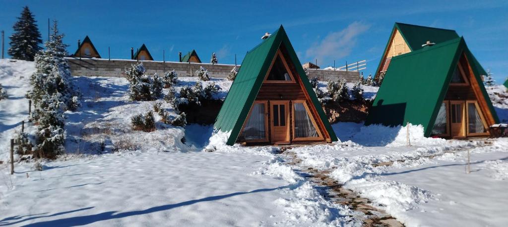 M&K chalets v zimě