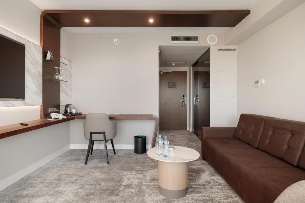 Marine Hotel by Zdrojowa - 3