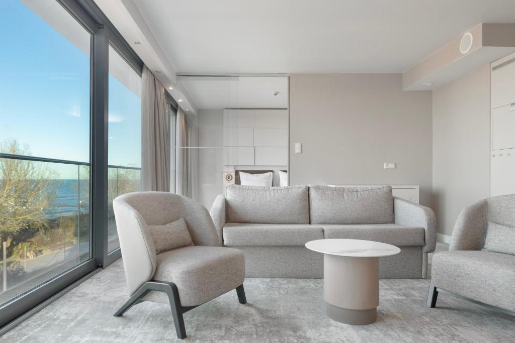 Marine Hotel by Zdrojowa - 12