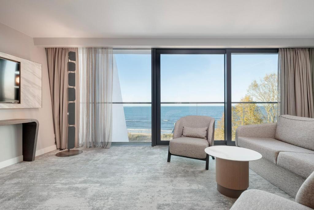 Marine Hotel by Zdrojowa - 9