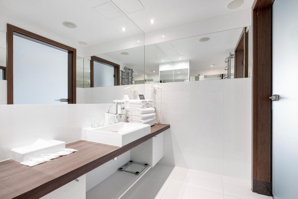 Marine Hotel by Zdrojowa - 19