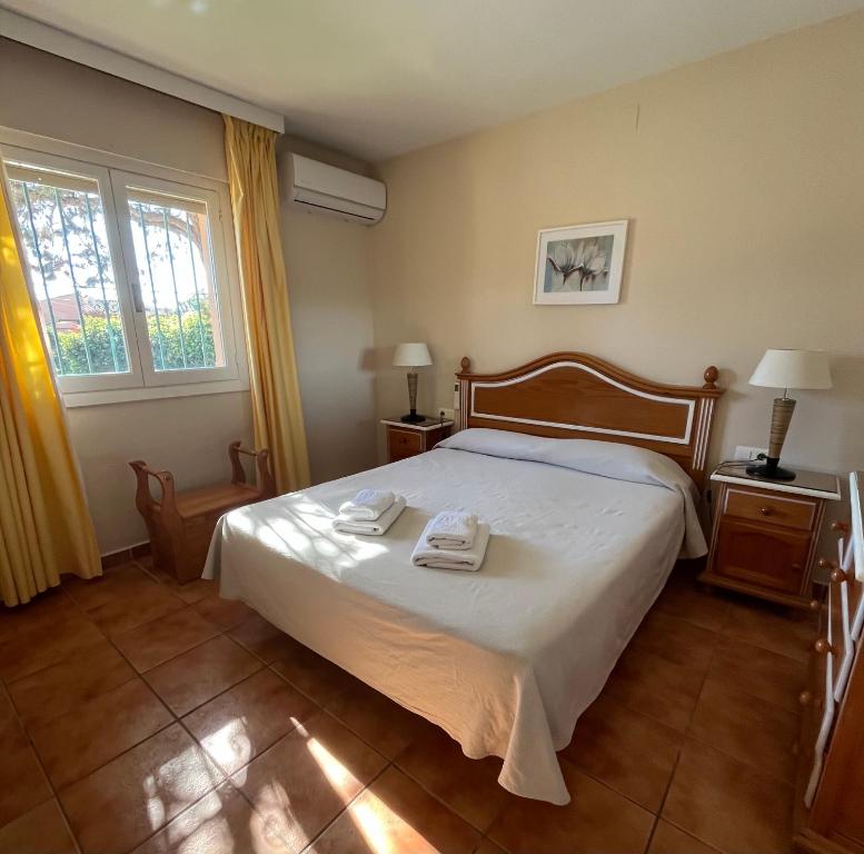 Postel nebo postele na pokoji v ubytování Marbella Villas