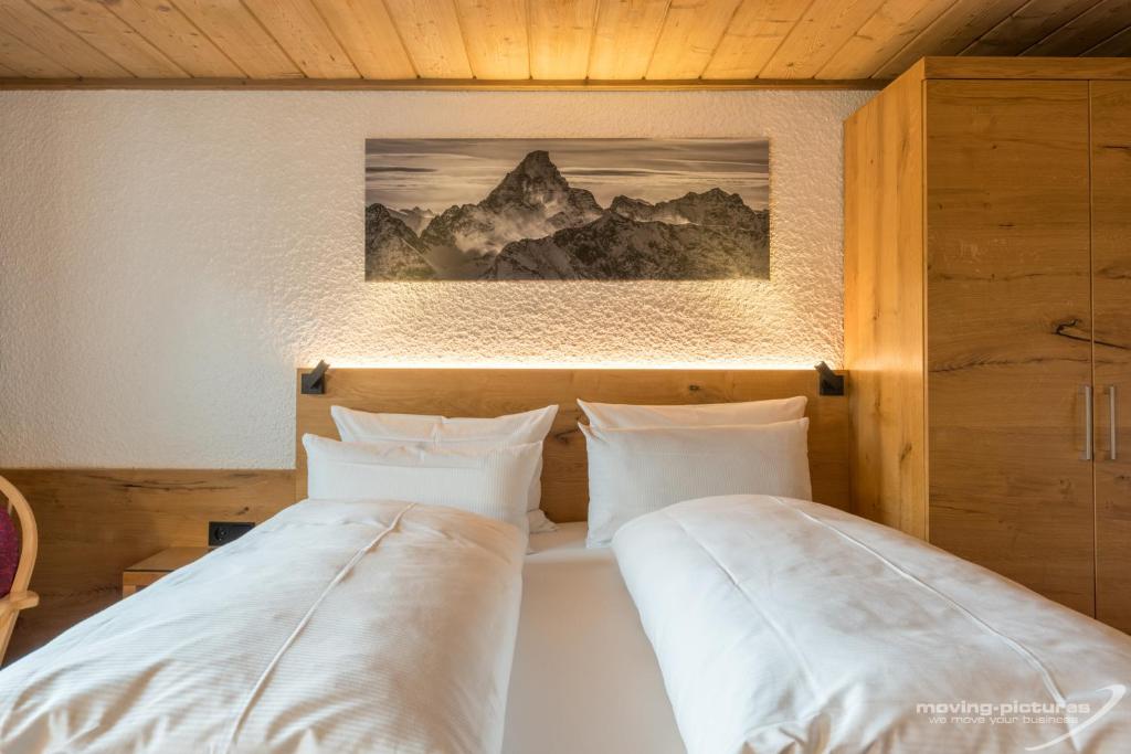 Postel nebo postele na pokoji v ubytování Berghof Mehlan