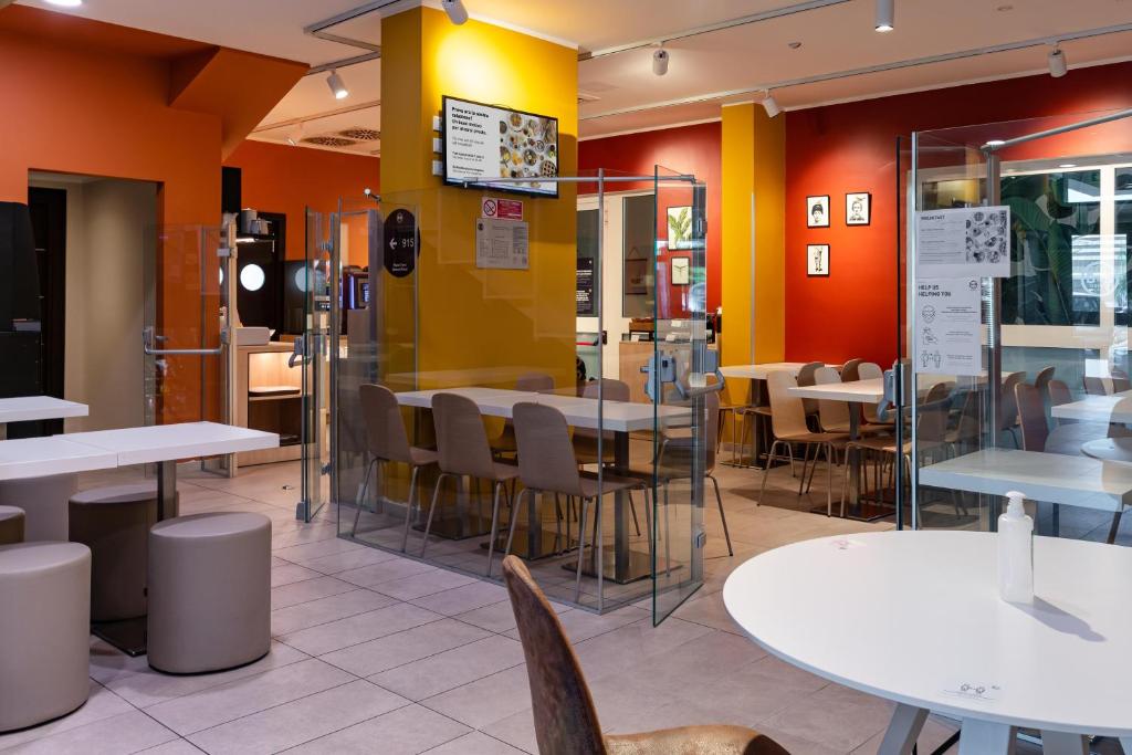 Posezení v ubytování B&B Hotel Roma Pietralata Tiburtina