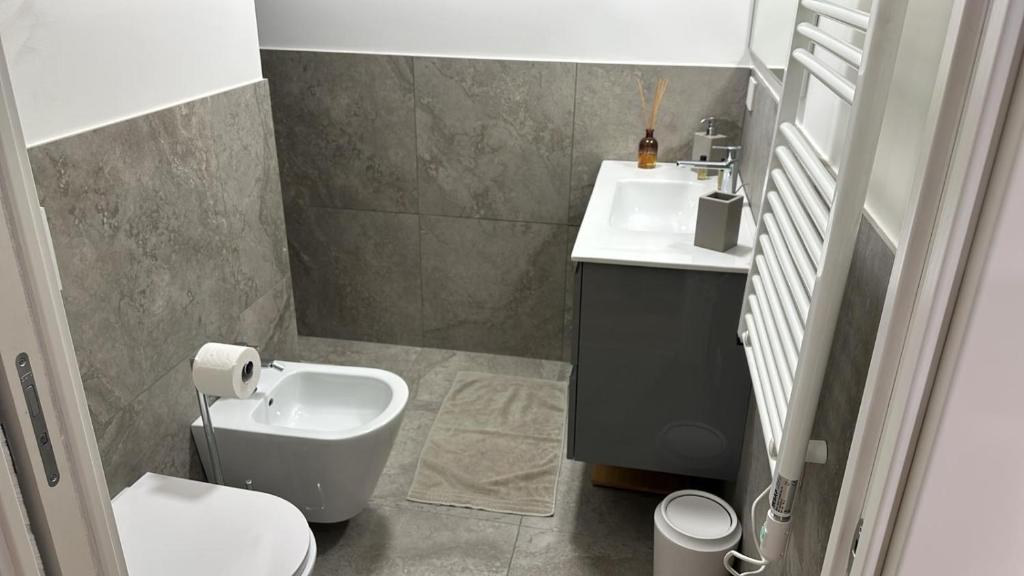 A bathroom at Number House - Number 20