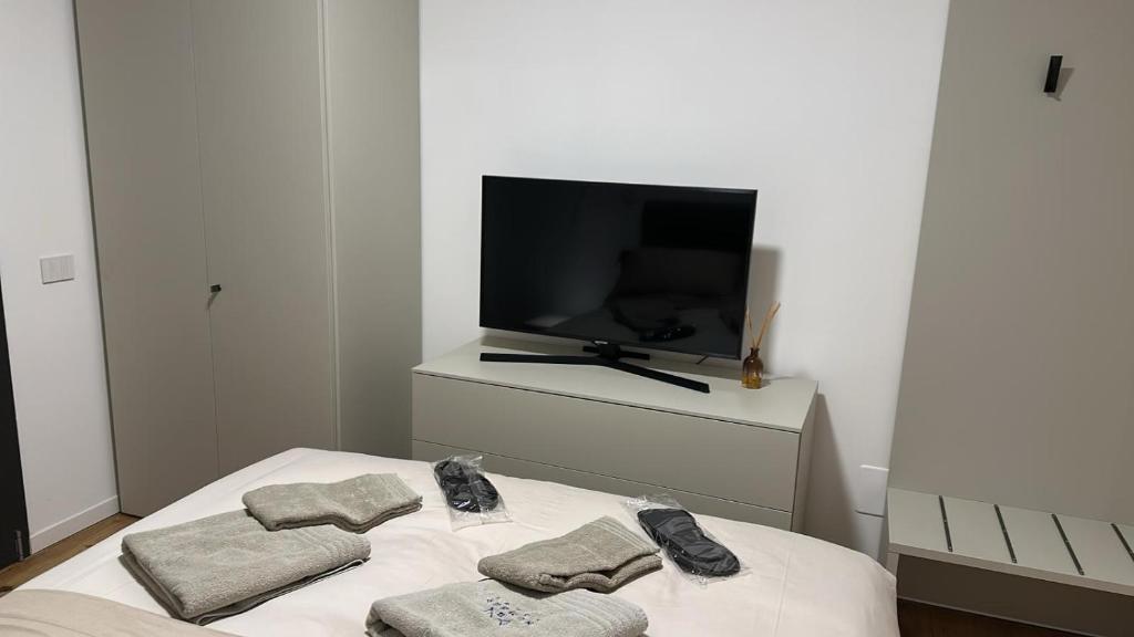 A television and/or entertainment centre at Number House - Number 20