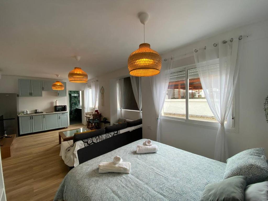 Apartamento Trascuesta, PLENO CENTRO - Apartamento De Tres Habitaciones