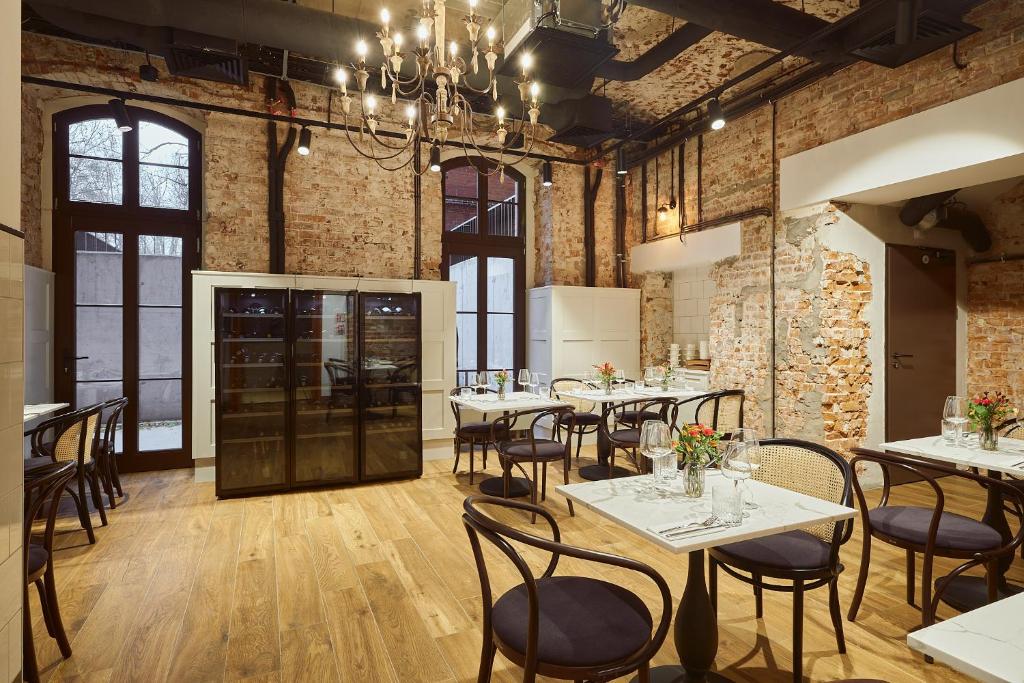 ARCHE Klasztor Wroclaw - Resim 9