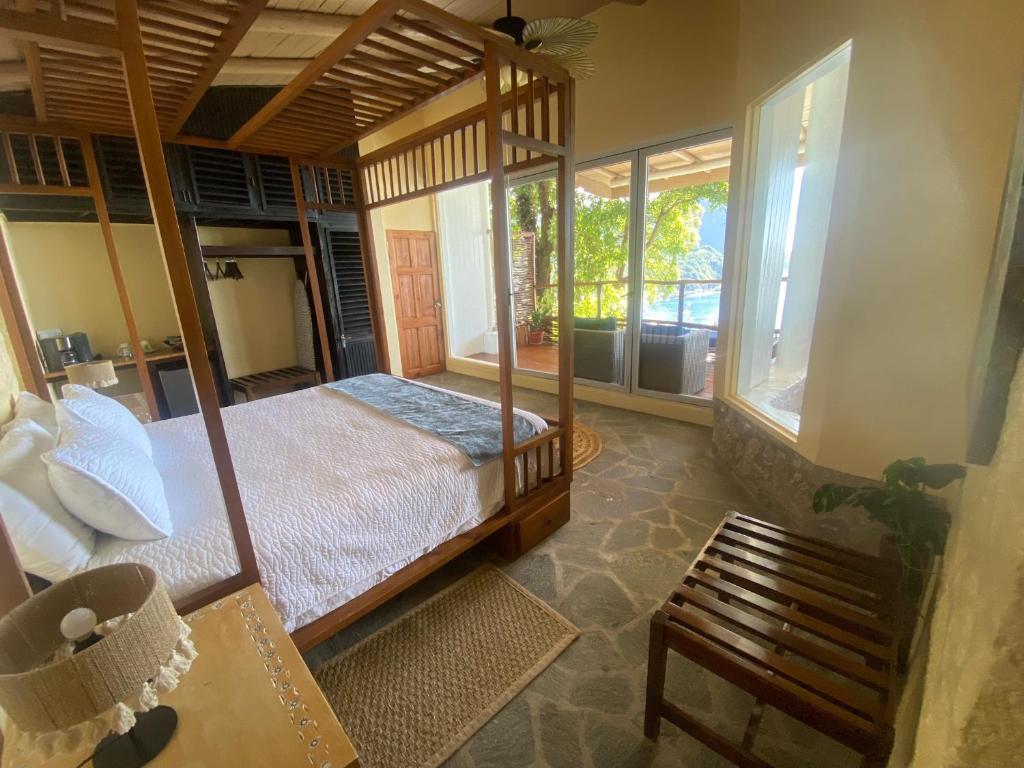 Letto o letti in una camera di Green Fig Resort & Spa