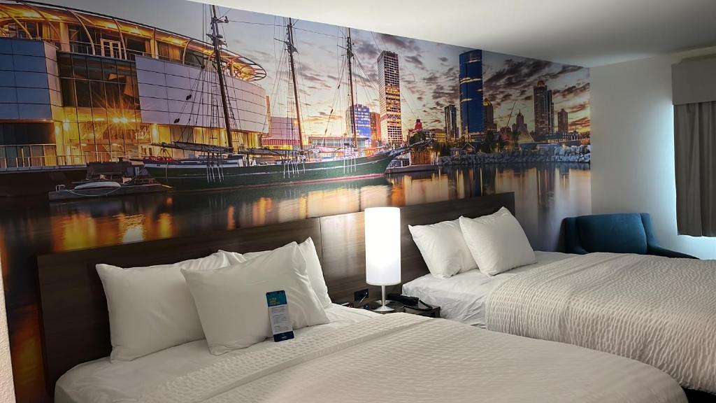 Clarion Pointe Milwaukee Airport - Dos Camas Queen - No Fumadores