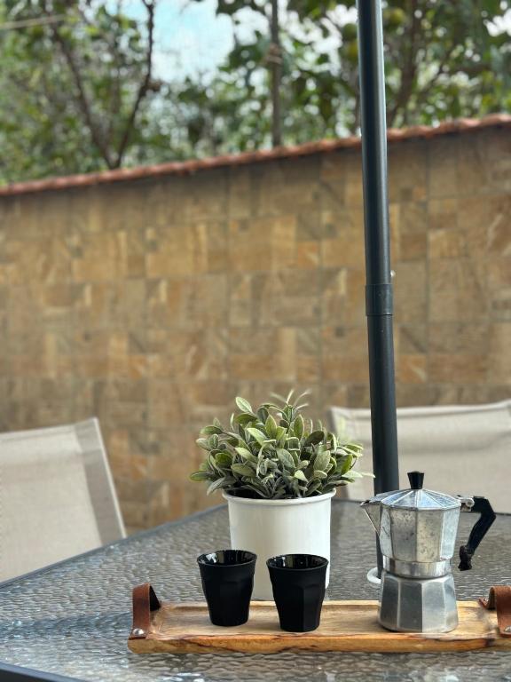 Patio alebo iná vonkajšia časť ubytovania Vesuvio House