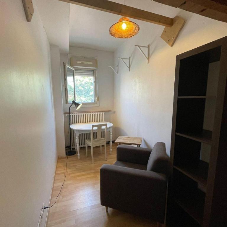 Posezení v ubytování Chambre Bourrache