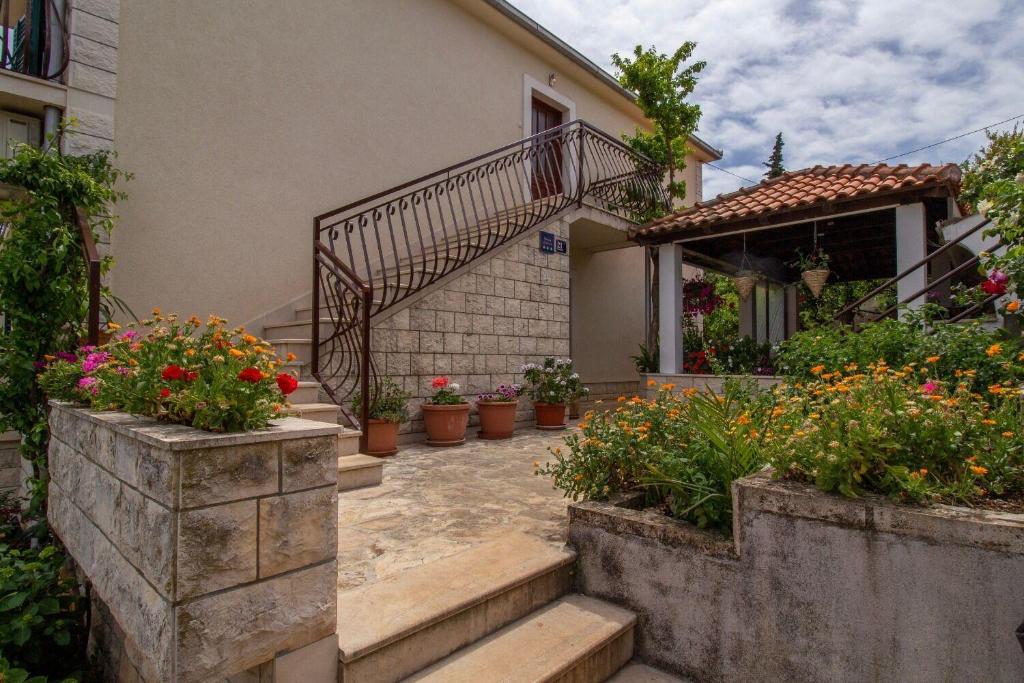 Zahrada ubytování Apartment Zvone