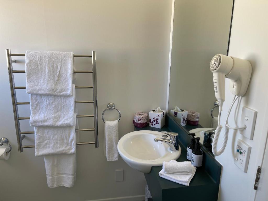 Camelot Motor Lodge and Conference Centre - Resim 44