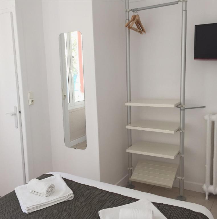 TV a/nebo společenská místnost v ubytování Hotel Danemark