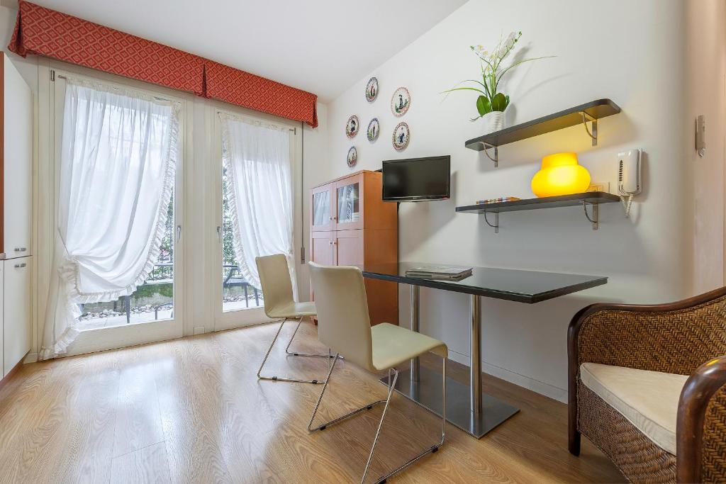 Palazzo Brando - Living Apartments - 带阳台的公寓