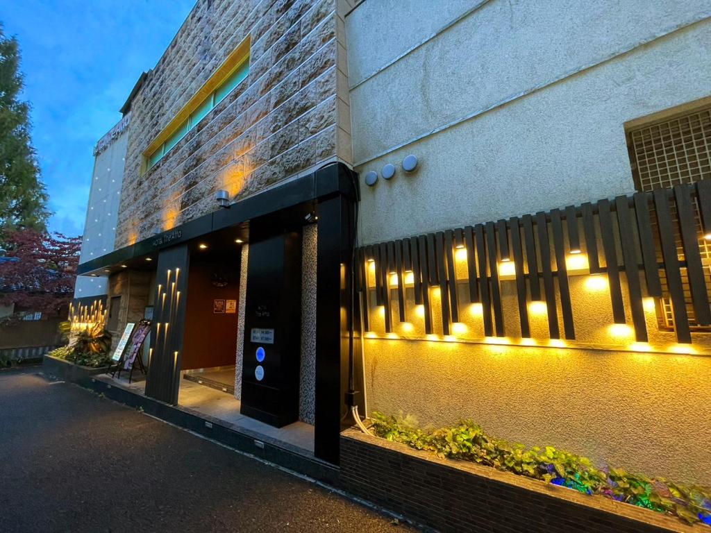Budova, kde se hodinový hotel nachází