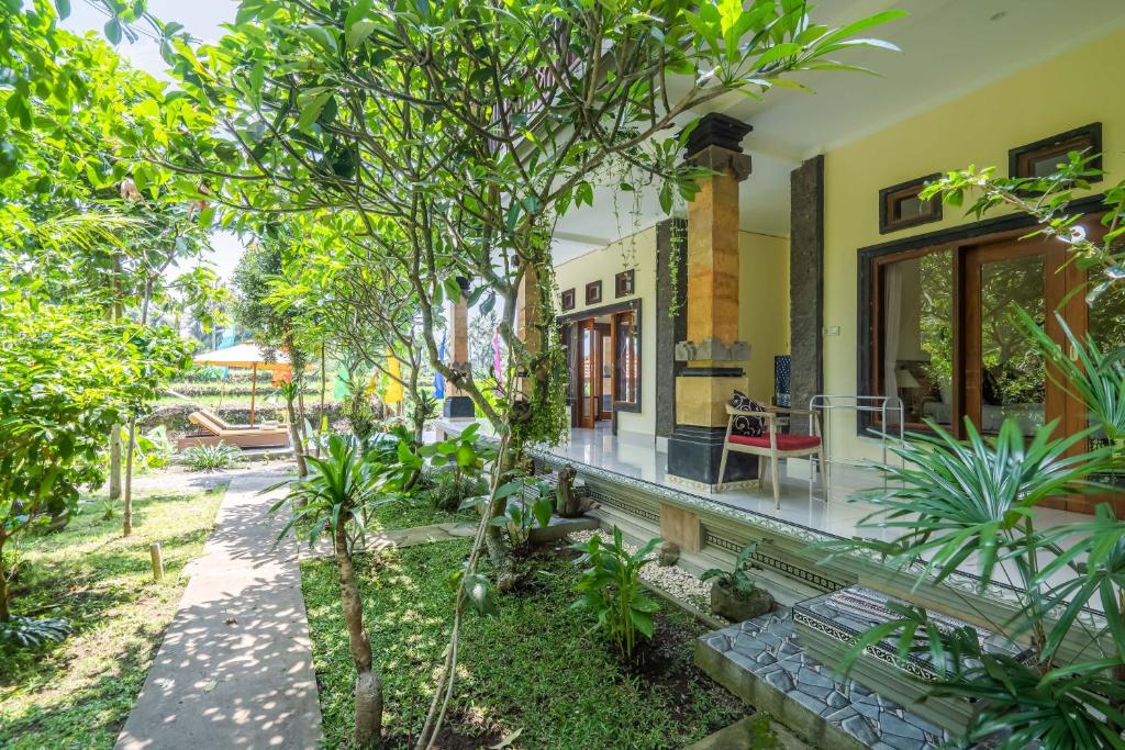 Zahrada ubytování Yamuna Guest House
