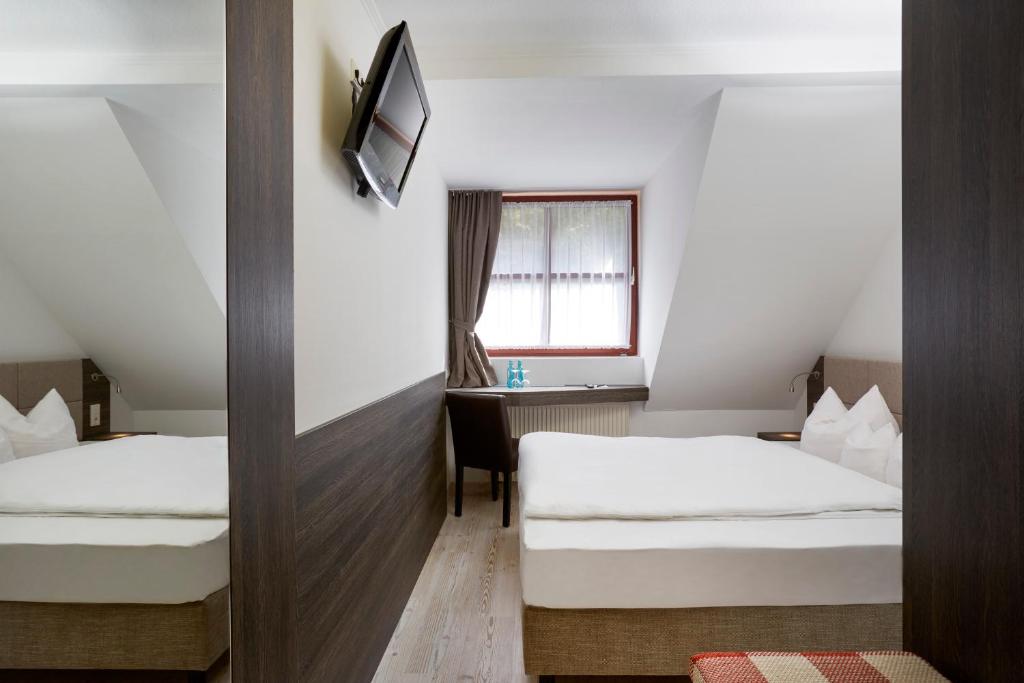 H+ Hotel Nürnberg - Resim 19