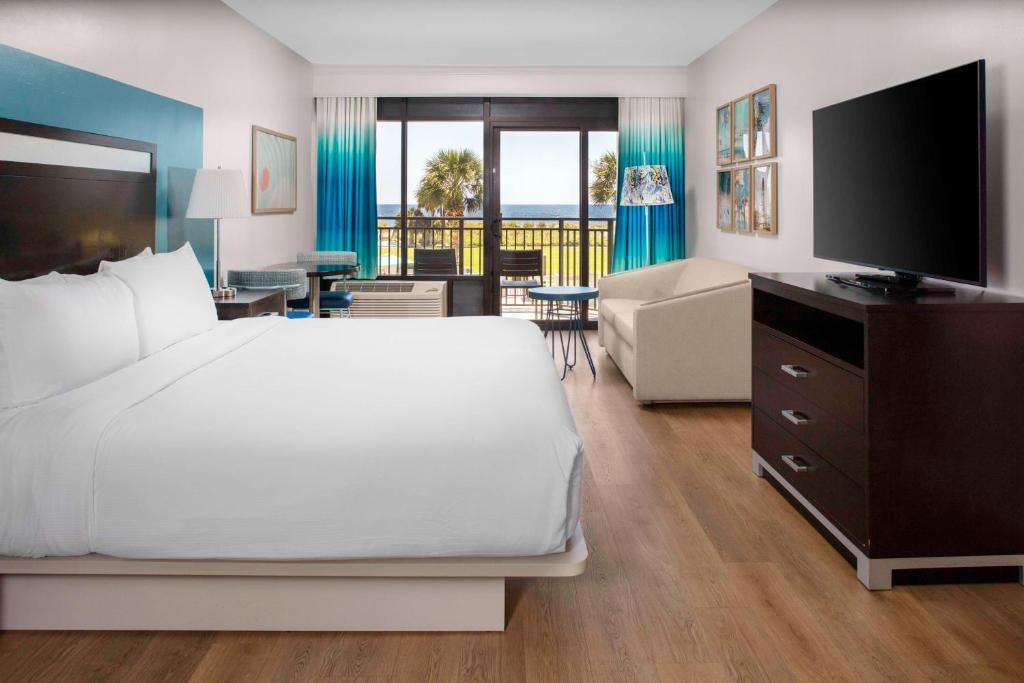 DoubleTree Resort by Hilton Myrtle Beach Oceanfront - 