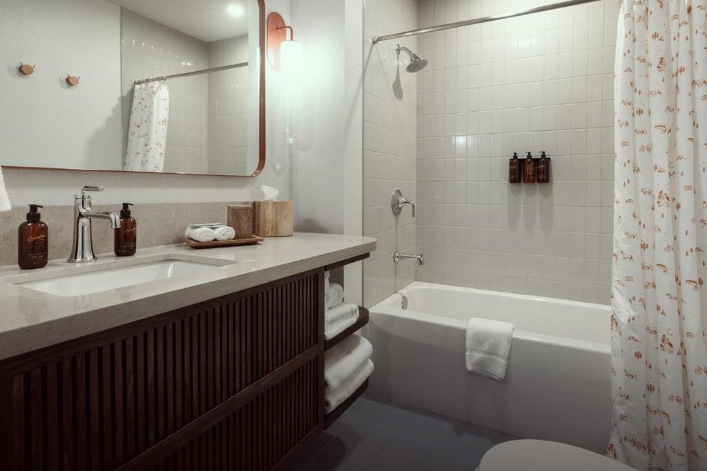The Ozarker Lodge - Habitación Con 2 Camas Grandes - Planta Alta