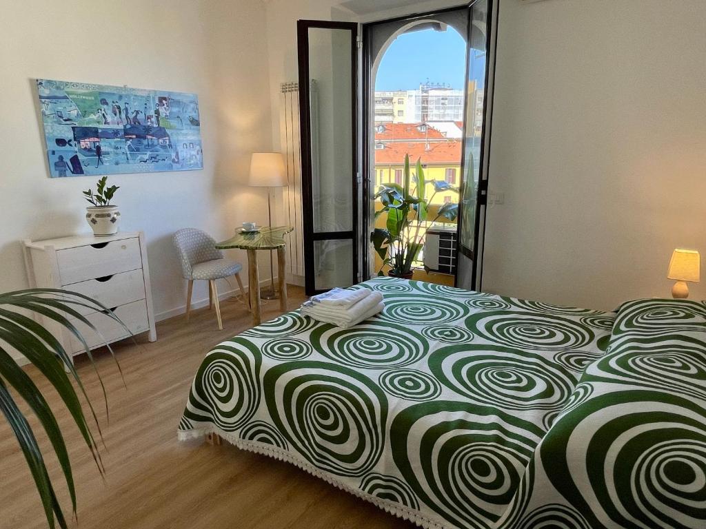 Liberty apartment in Milan