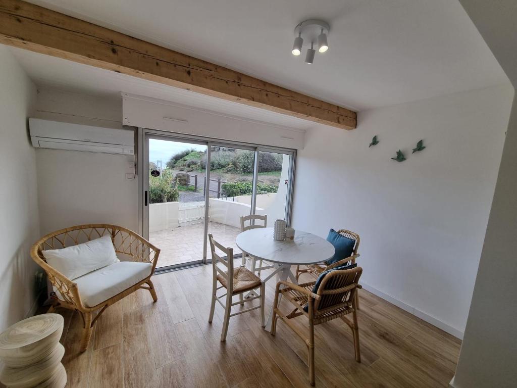 Et opholdsområde på RDC au bord des falaises