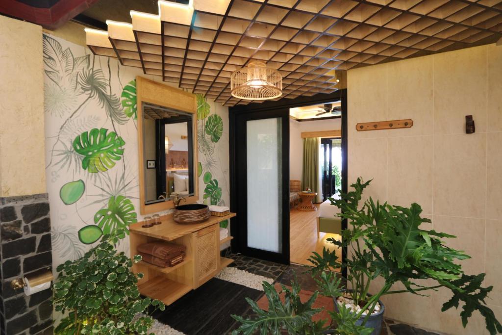 Serene Elite Premier Beach Front Bungalow
