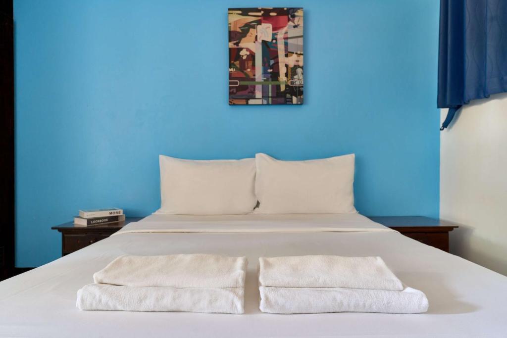 
Budget Double Room with Private Bathroom
