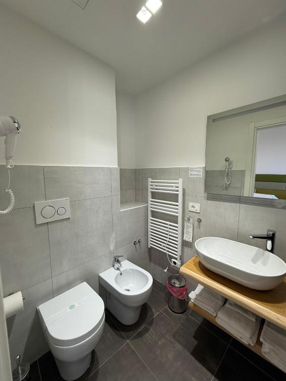 Joyfül Accomodation - Twin Room With Private Bathroom