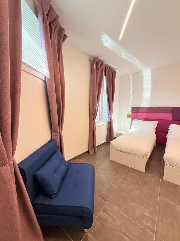 Joyfül Accomodation - Twin Room With Private Bathroom
