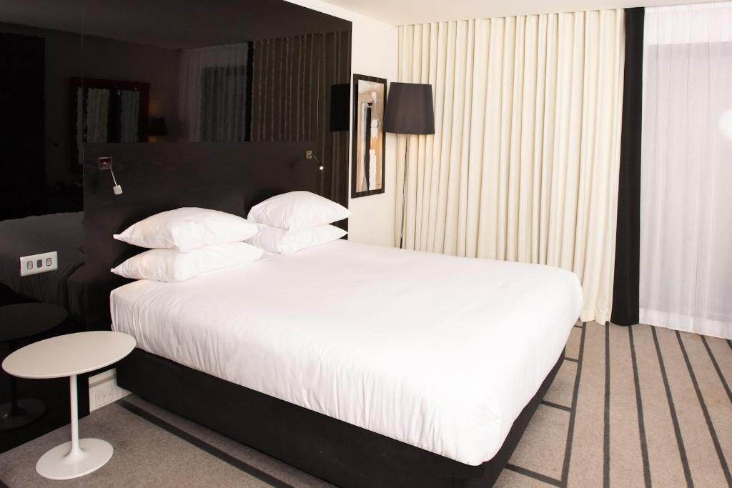 Crowne Plaza Manchester City Centre by IHG - Resim 14