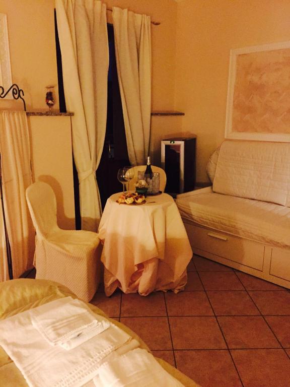Postel nebo postele na pokoji v ubytování Hotel Martin