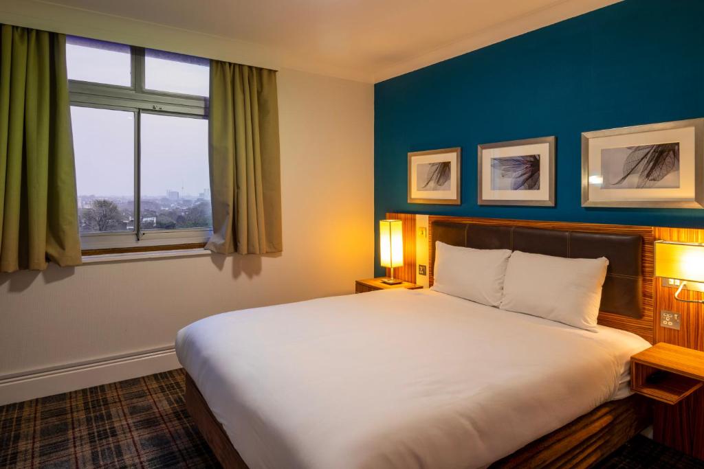 Hampstead Britannia - Resim 26