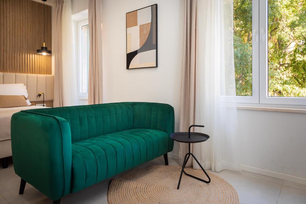 Posezení v ubytování 48 Rooms Split